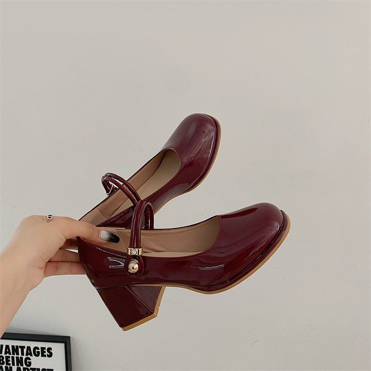 Retro Mary Jane High Heels by Greta