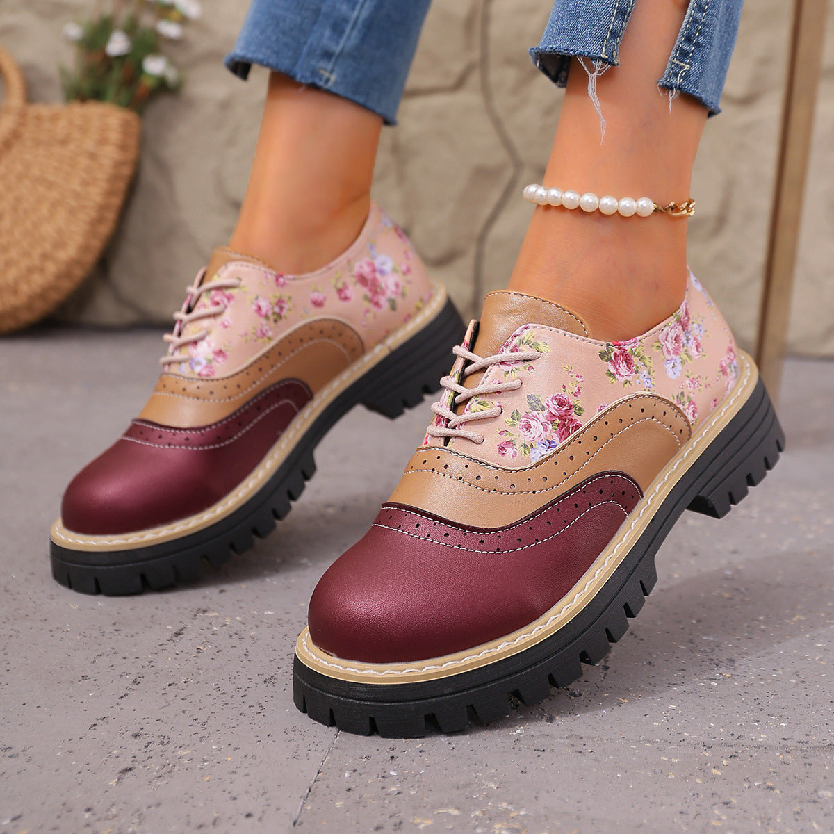 Chic Floral Greta Plus-Size Casual Shoes