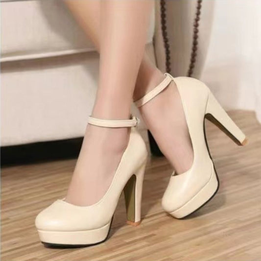 Elegant Chunky Heel Pumps by Greta 