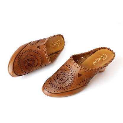 Vintage Leather Mid-Heel Sandals by Greta 