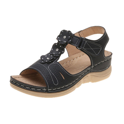 Pinterest-Inspired Floral Sandals by Greta 