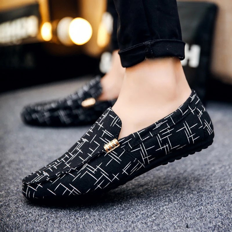 Modern Canvas Loafers Greta  Everyday Shoes