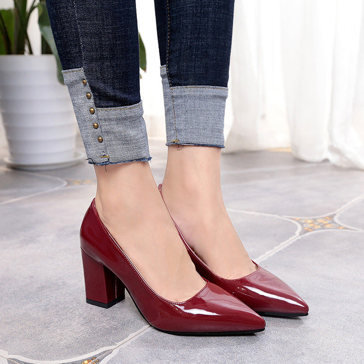 Chic Pointed Toe Heels by Greta 
