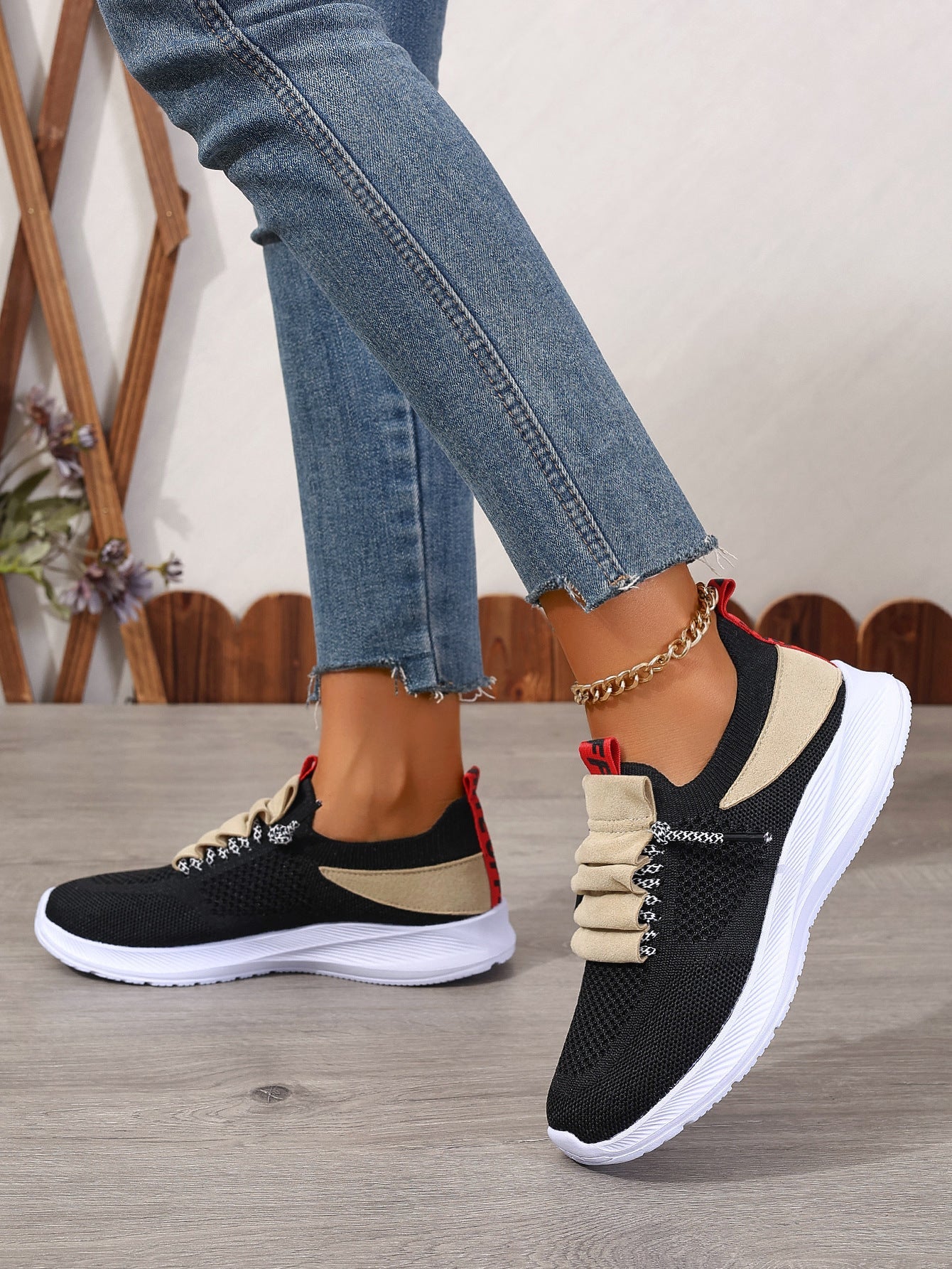 Lightweight Greta  Everyday Mesh Sneakers