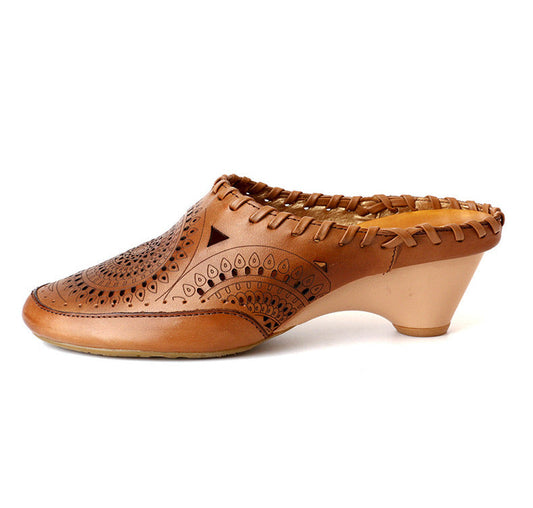 Vintage Leather Mid-Heel Sandals by Greta 