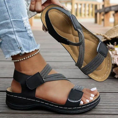 Lightweight Everyday Sandals by Greta 