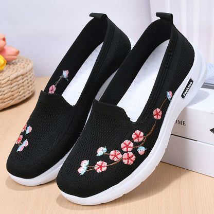 Breathable Embroidered Pumps by Greta 