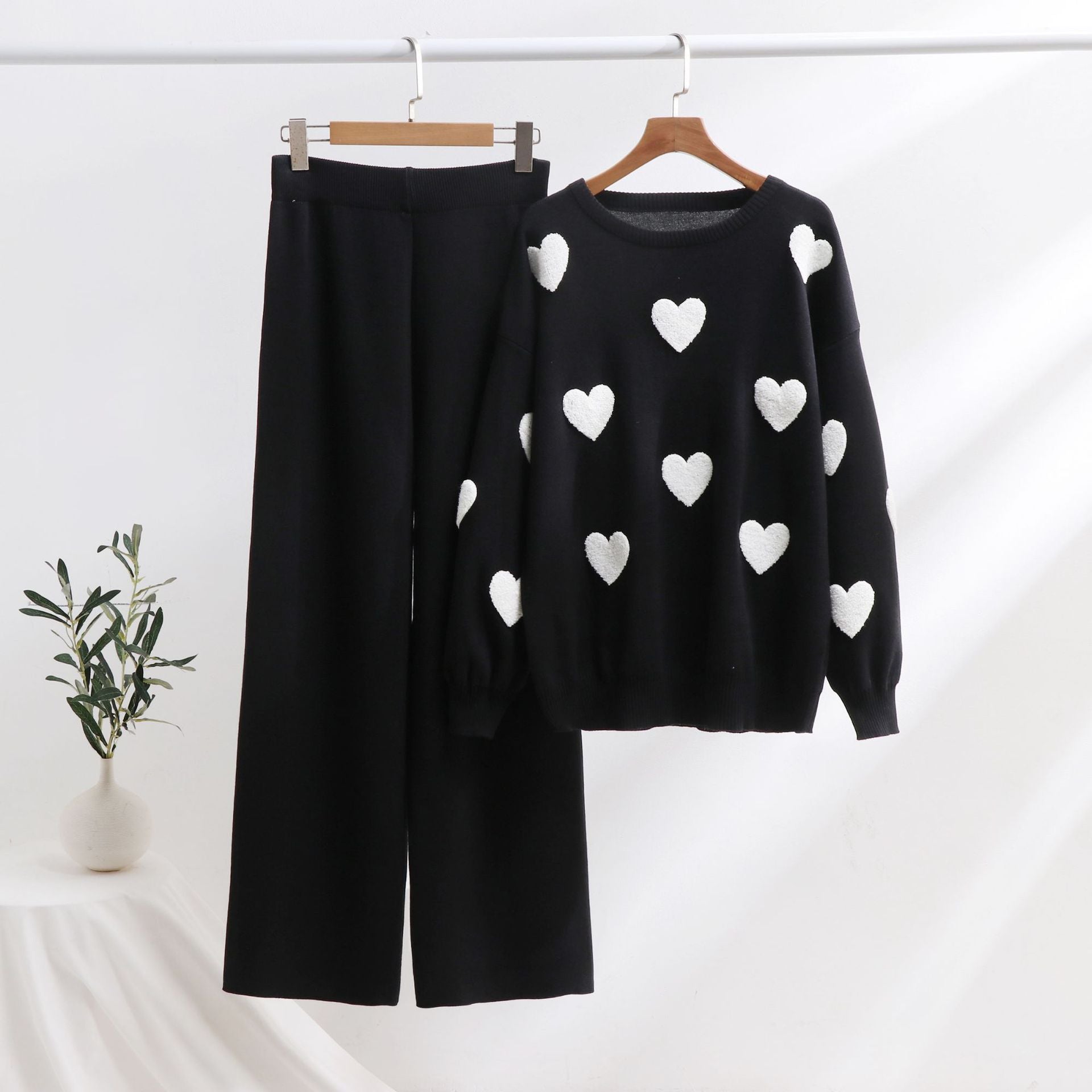 Chic Heart Knit Set by Greta 