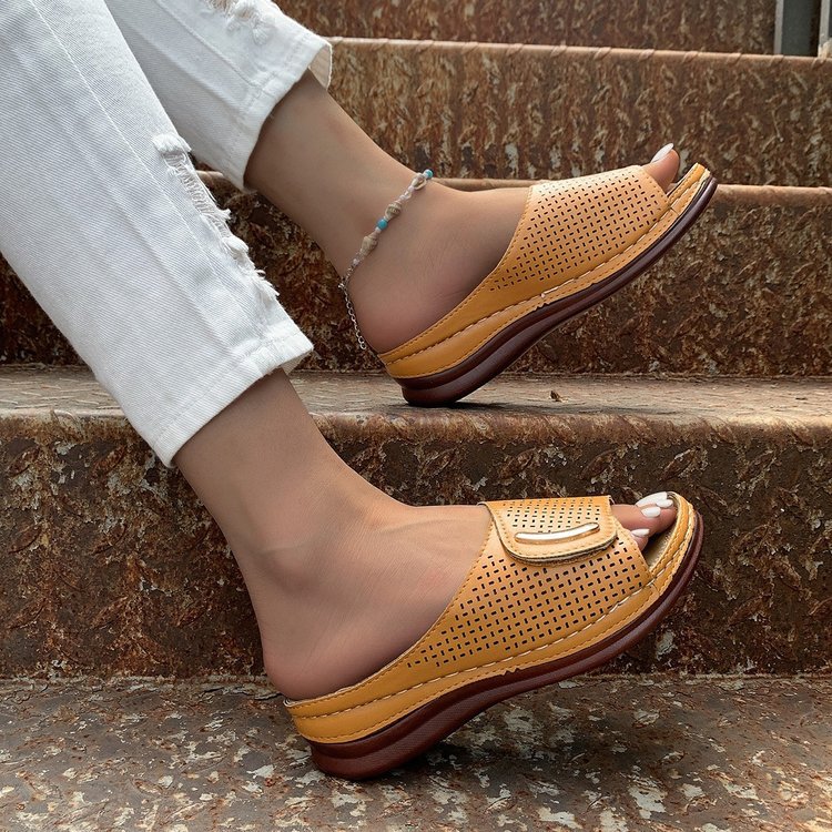 Hollow Platform Sandals Greta  Women’s Slides