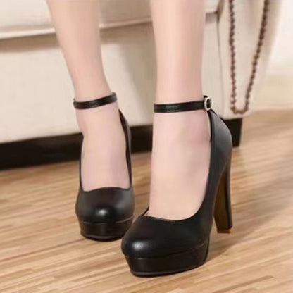 Elegant Chunky Heel Pumps by Greta 