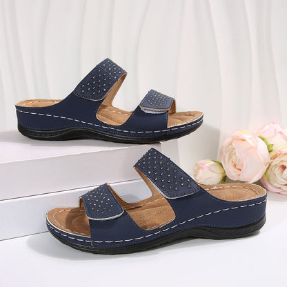 Artistic Greta  Plus-Size Wedge Sandals