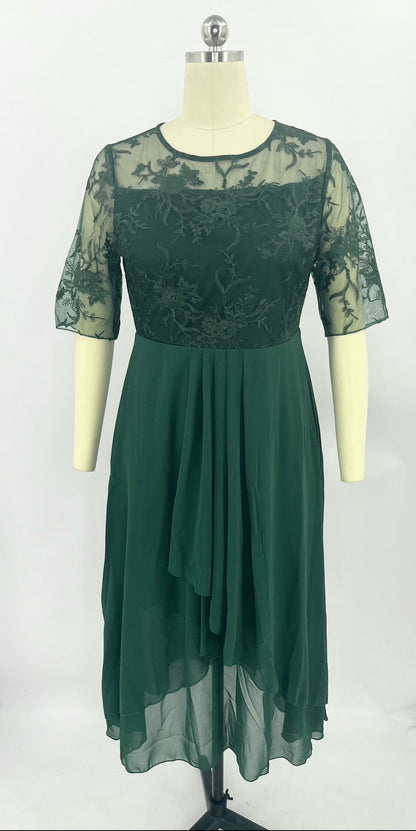 Elegant Greta  Lace Midi Evening Dress