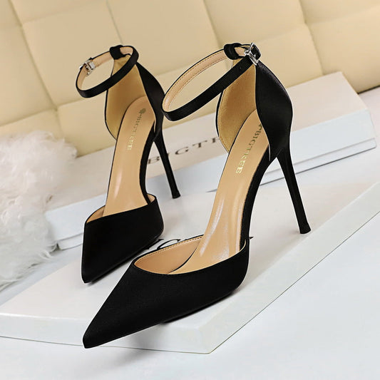 Elegant Silk Pointed Heels by Greta 