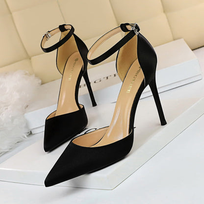 Elegant Silk Pointed Heels by Greta 