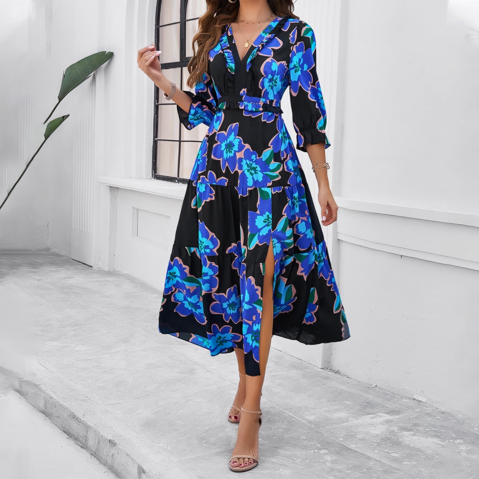 Chic Floral Greta  Vacation Midi Dress