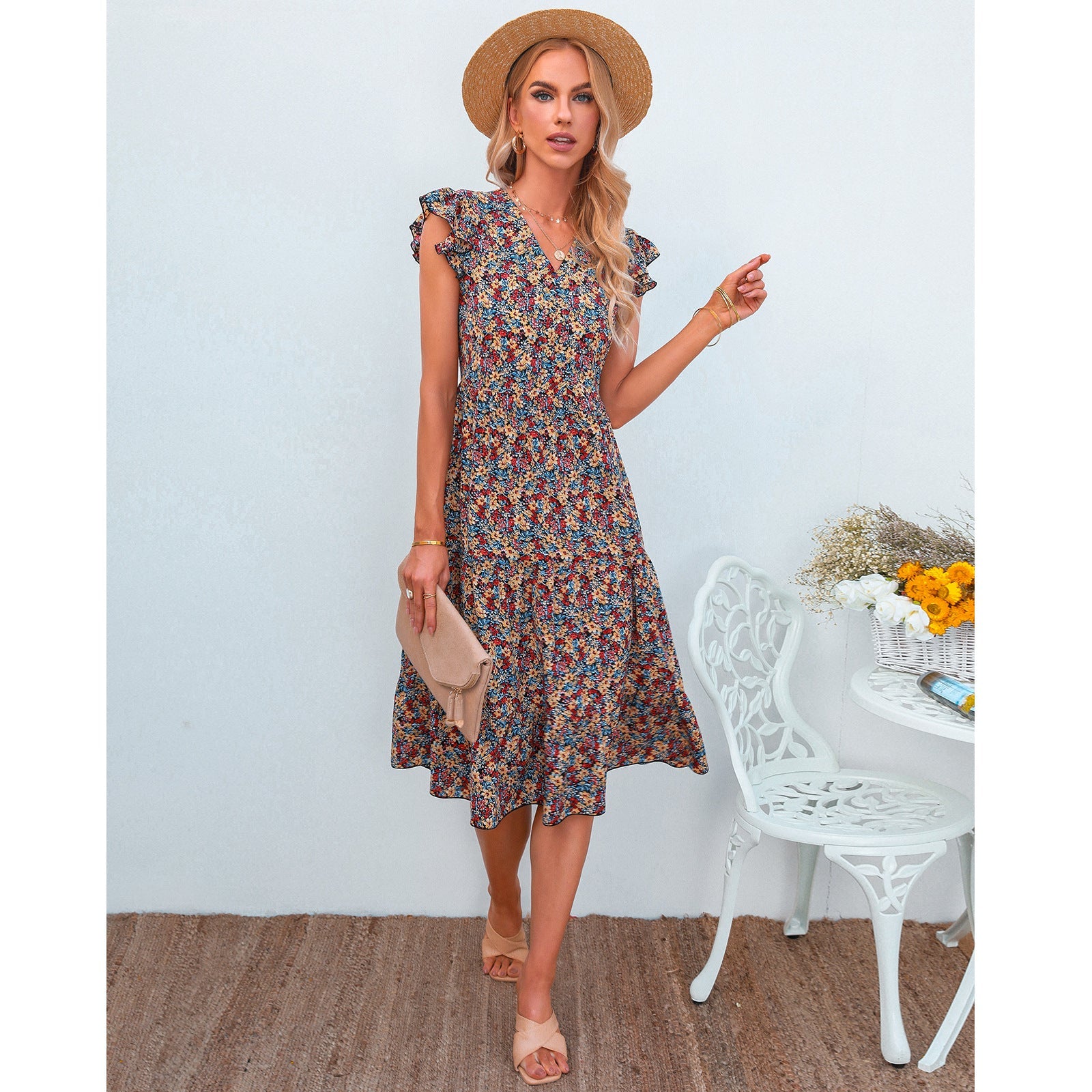 Chic Floral Midi Dress by Greta 