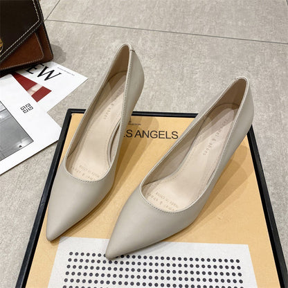 Chic Pointed Toe Heels by Greta 