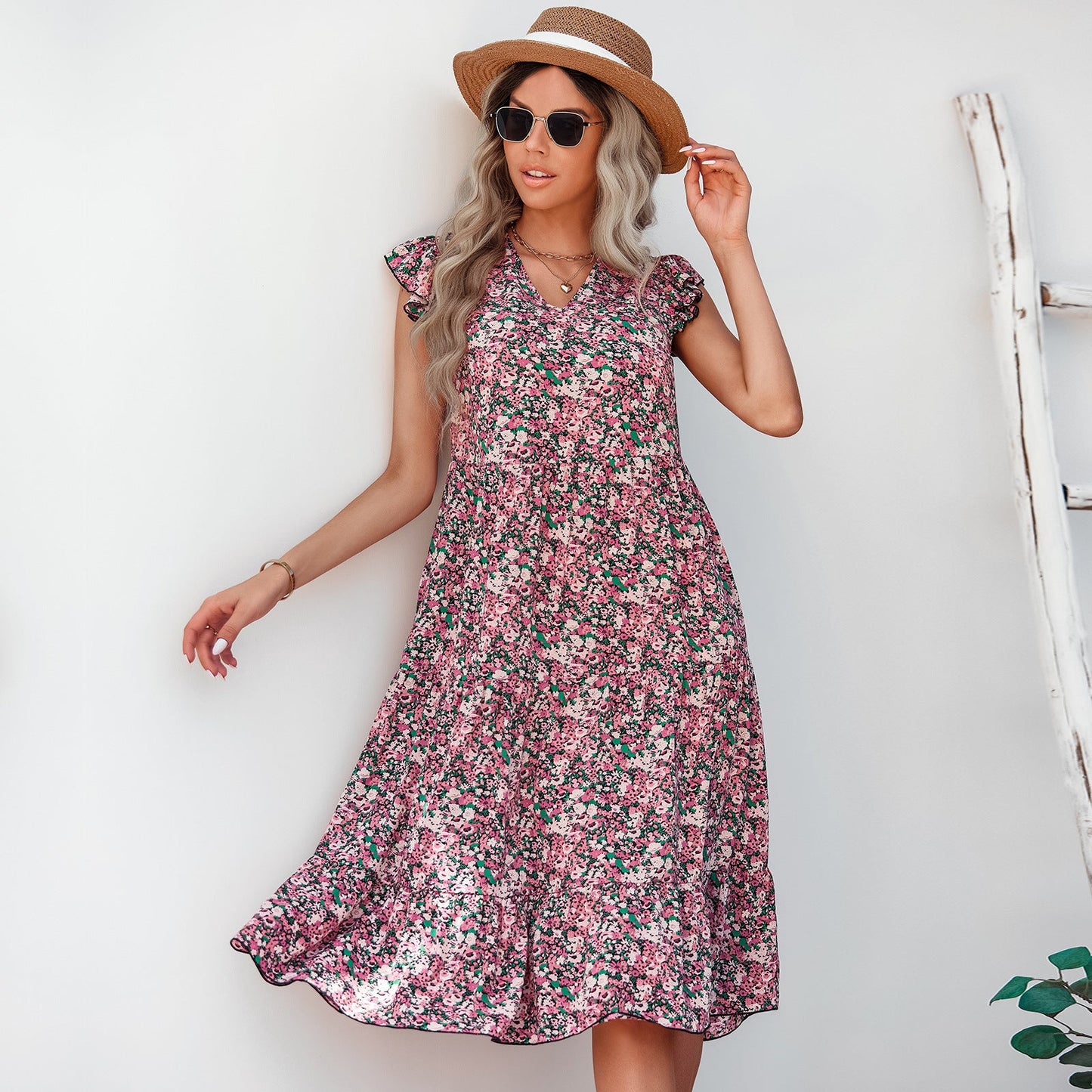 Chic Floral Midi Dress by Greta 