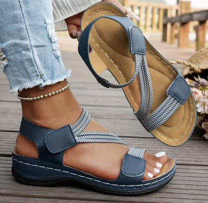 Lightweight Everyday Sandals by Greta 