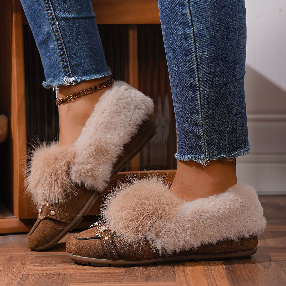 Velvet Plush Loafers by Greta 