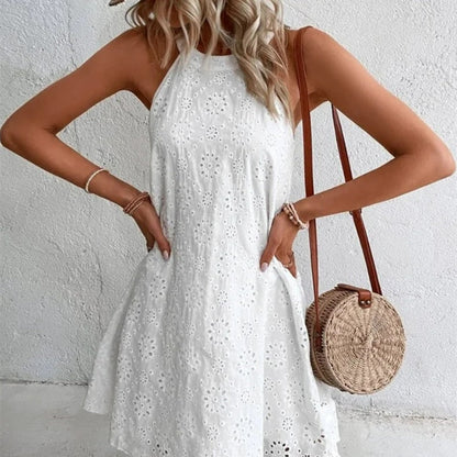Chic Lace Sleeveless Dress Greta 