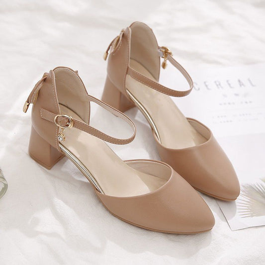 Elegant Chunky Heel Pumps by Greta 