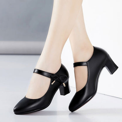 Chic Mid-Heel Buckle Pumps by Greta 