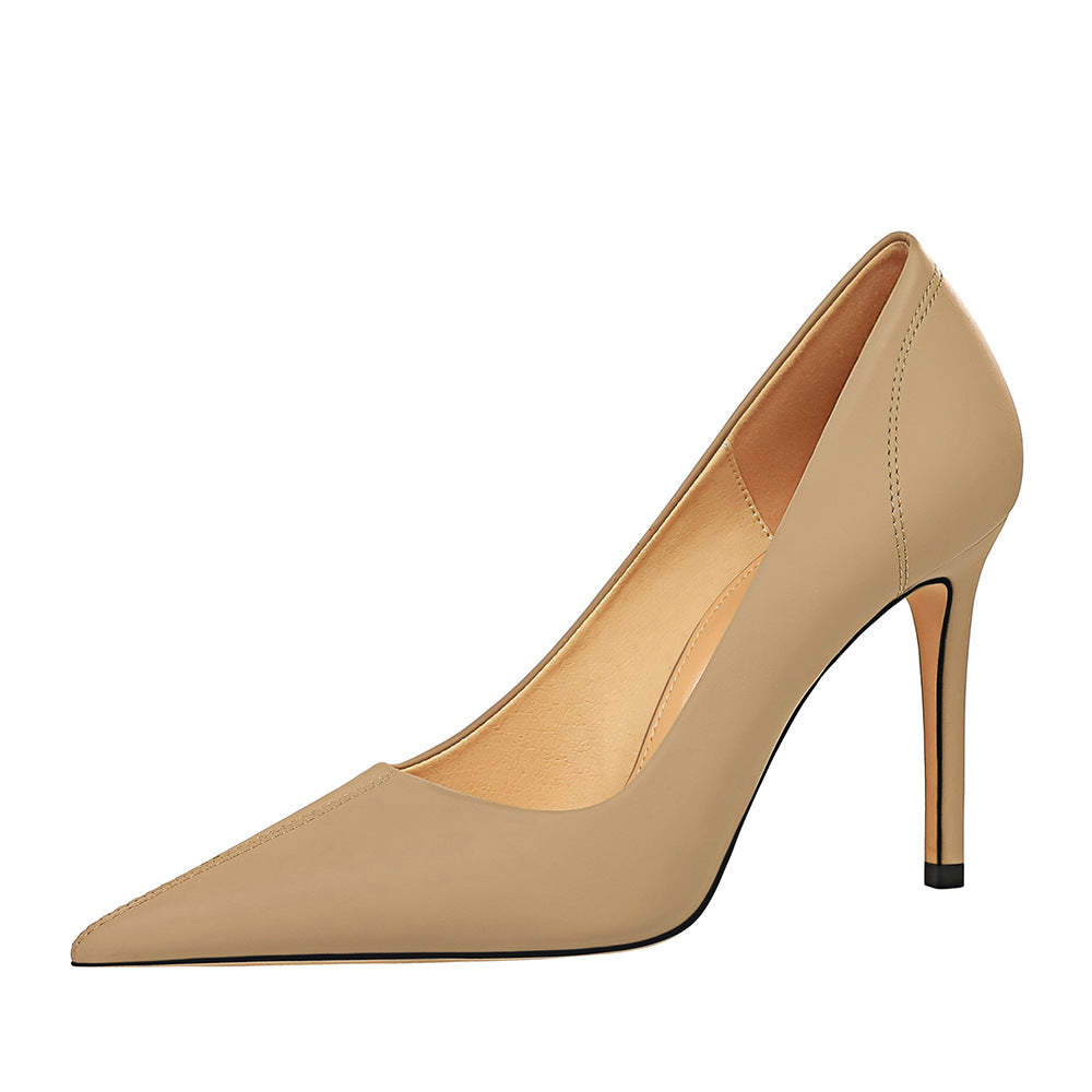 Elegant Pointed Toe Heels by Greta 