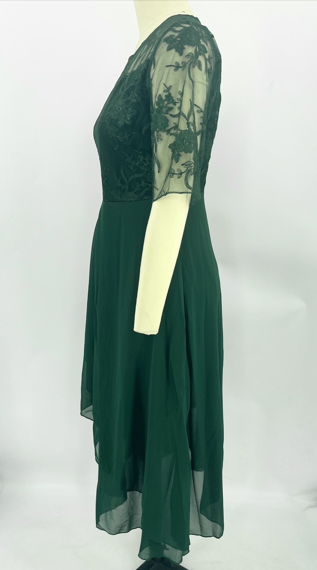 Elegant Greta  Lace Midi Evening Dress