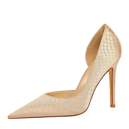Elegant Silk Pointed Heels by Greta 