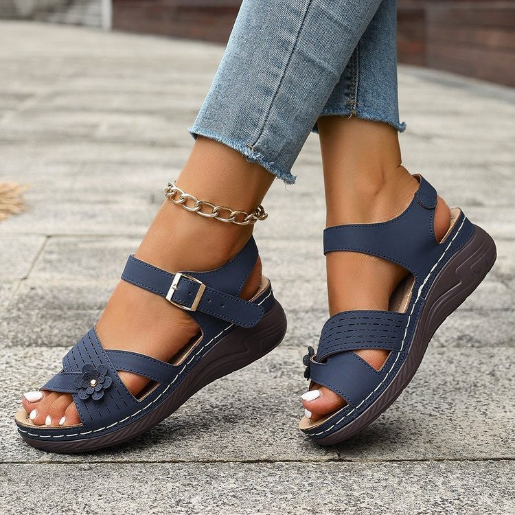 Chic Floral Greta  Plus Size Platform Sandals