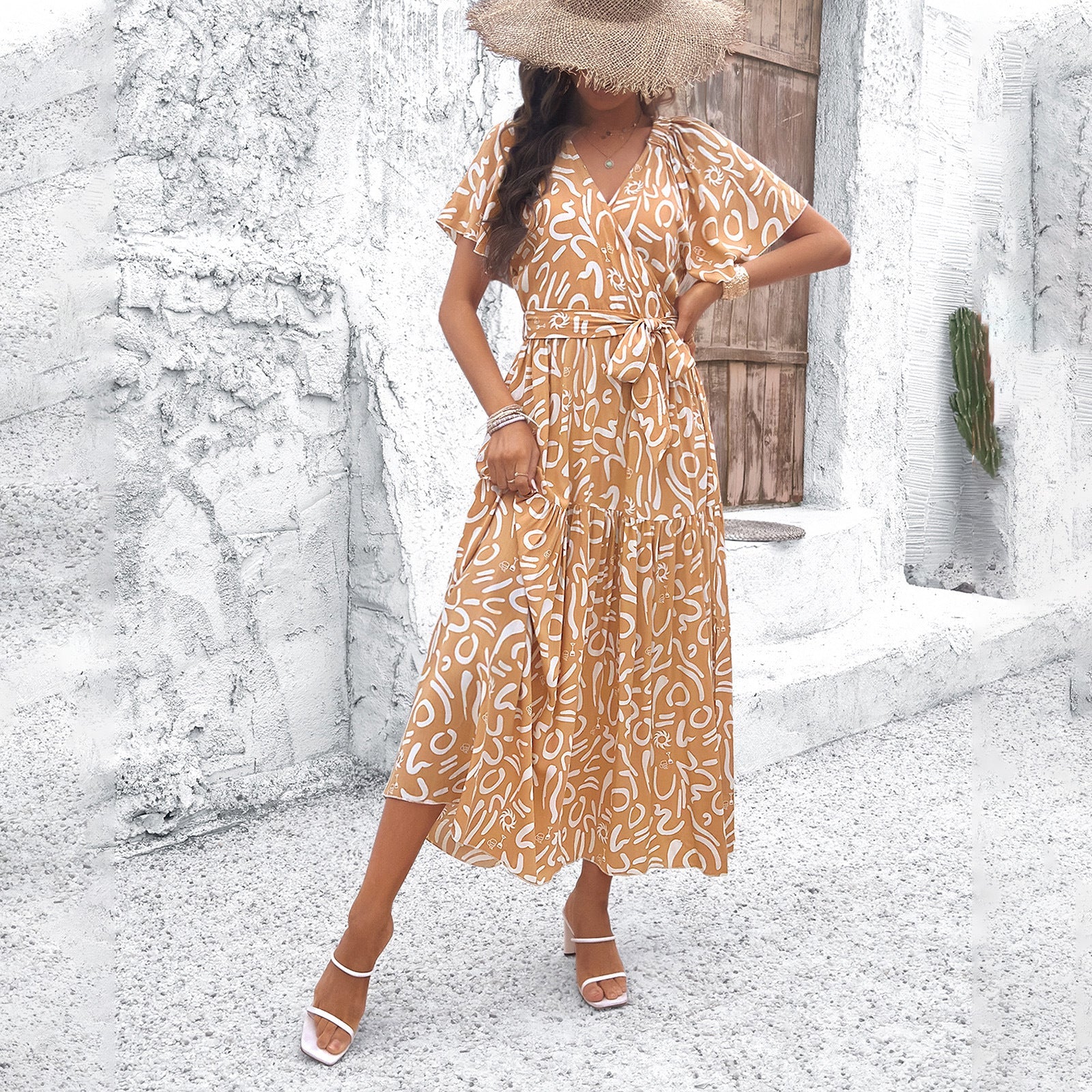 Chic Geometric Greta  Short Sleeve Midi Dress