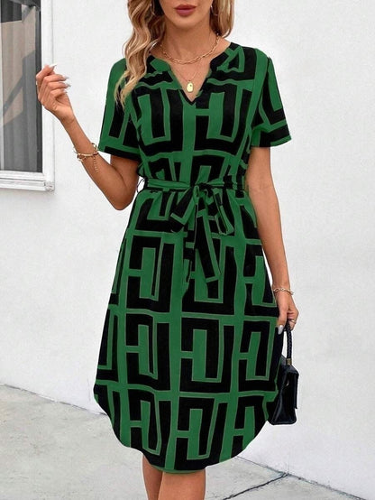 Chic Striped Greta  V-Neck Midi Dress