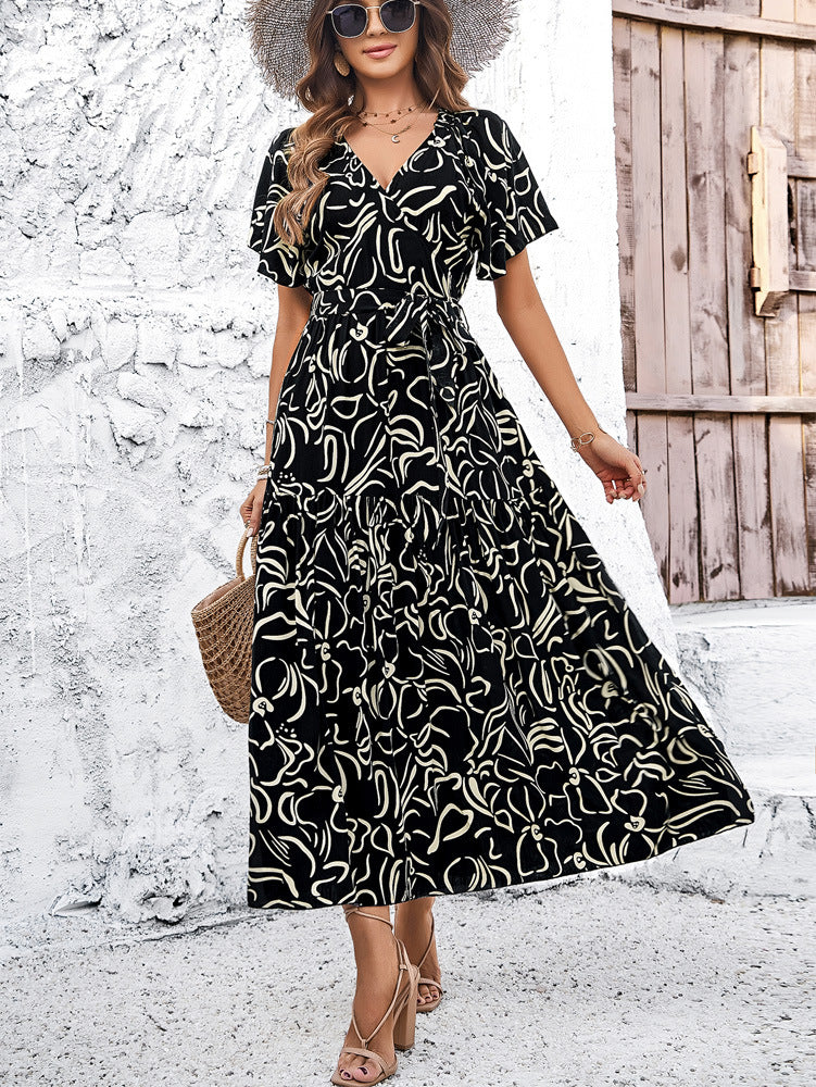 Chic Geometric Greta  Short Sleeve Midi Dress