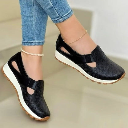 Versatile Greta  Chunky Slip-On Casual Flats