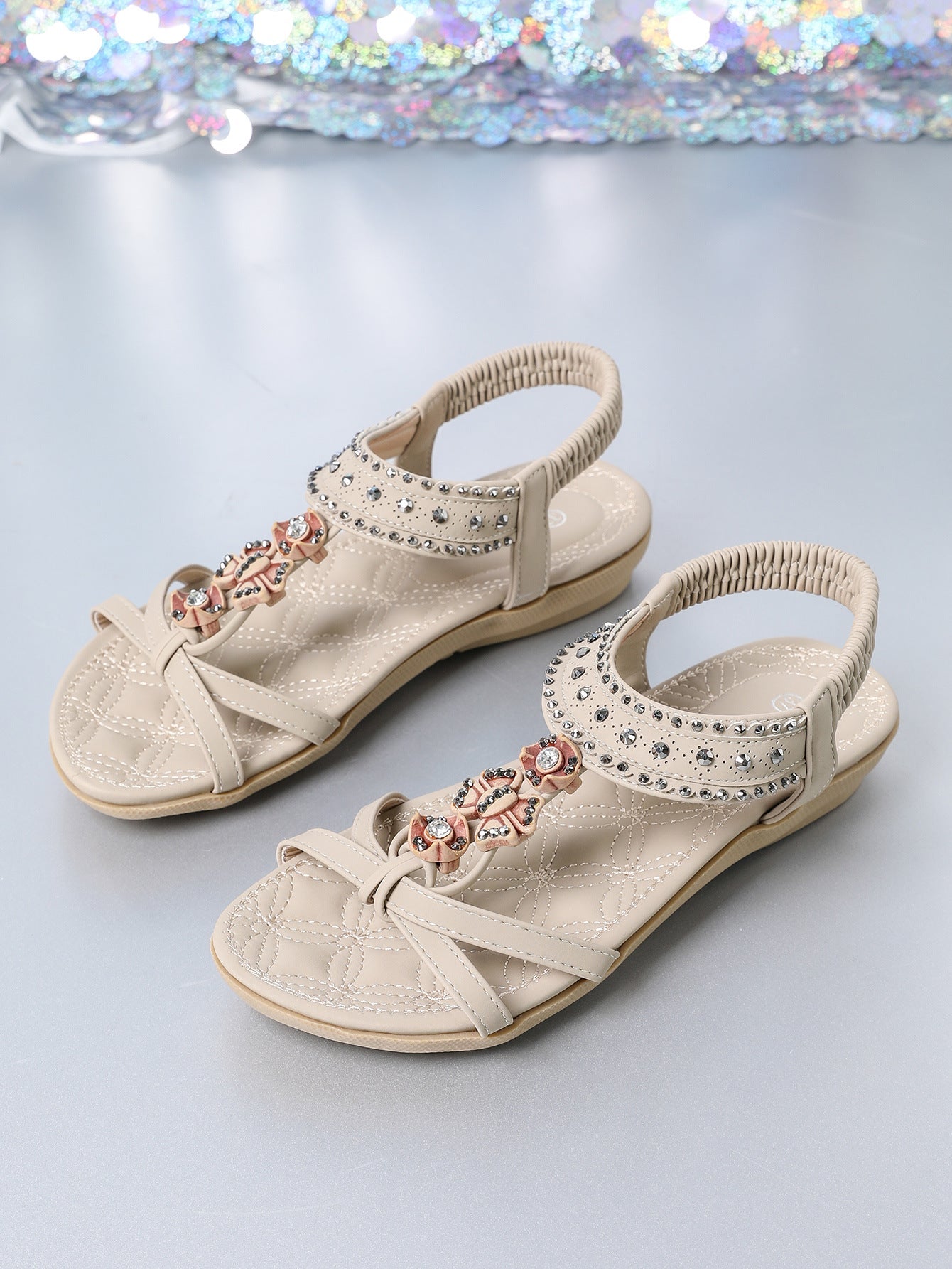 Chic Diamond Flat Sandals by Greta 