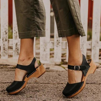 Chic Platform Sandals by Greta 