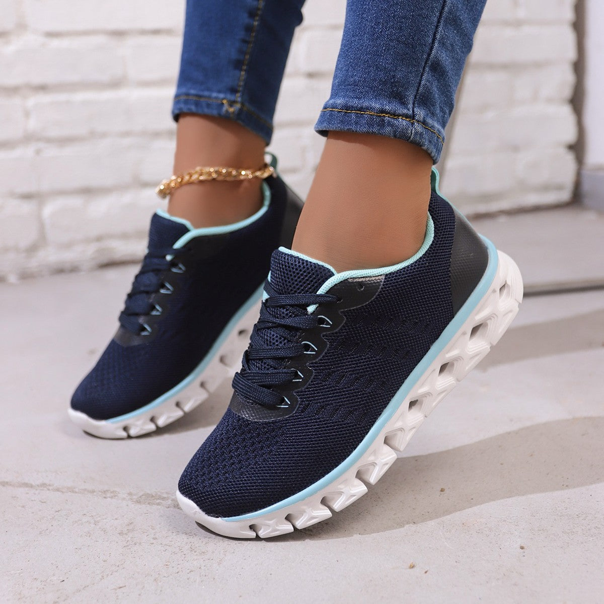 Lightweight Everyday Sneakers Greta  Women’s