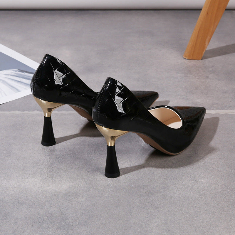 Chic Pointed Heels by Greta 