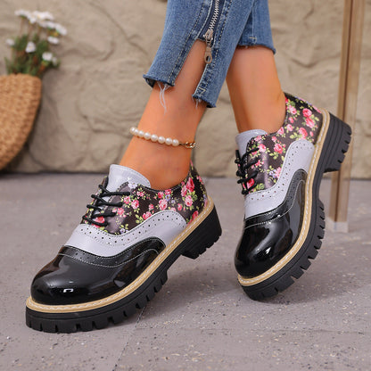 Chic Floral Greta  Plus-Size Casual Shoes