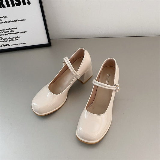 Retro Mary Jane High Heels by Greta 